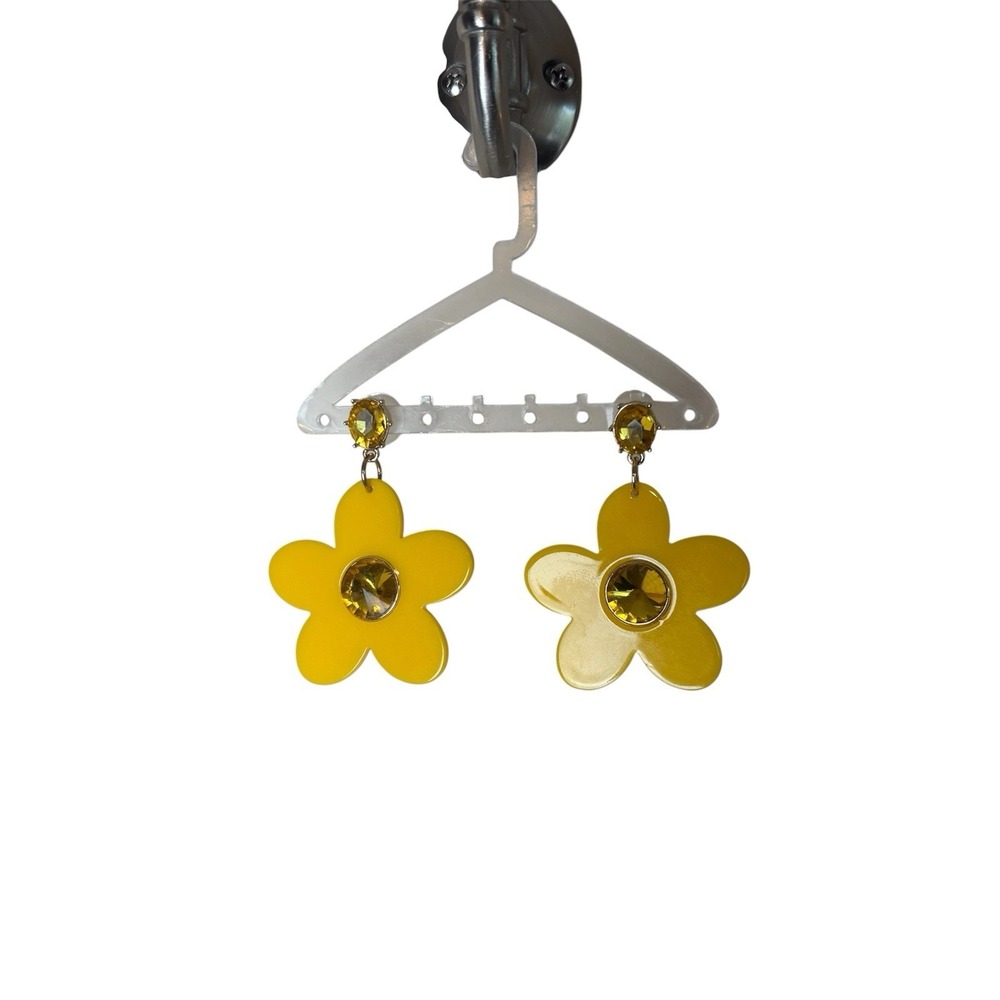 Betsey Johnson Earrings Women's Vibrant Yellow Daisy Flower Drop‎